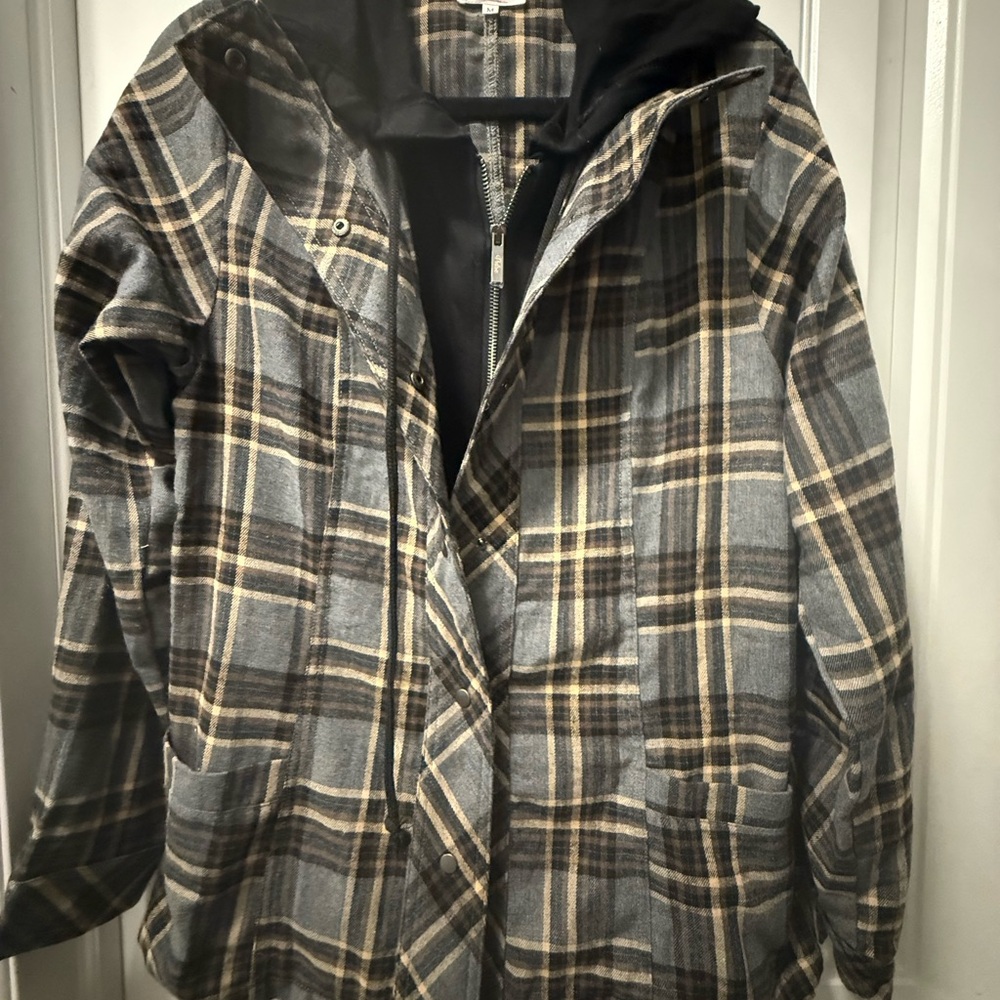 Pulse Gray and Tan Plaid Button Down Shirt